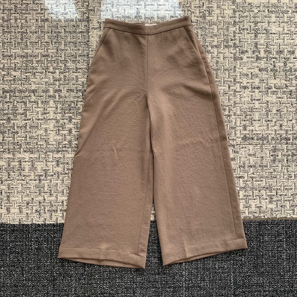 Aritzia wilfred wide leg pant 00 beige